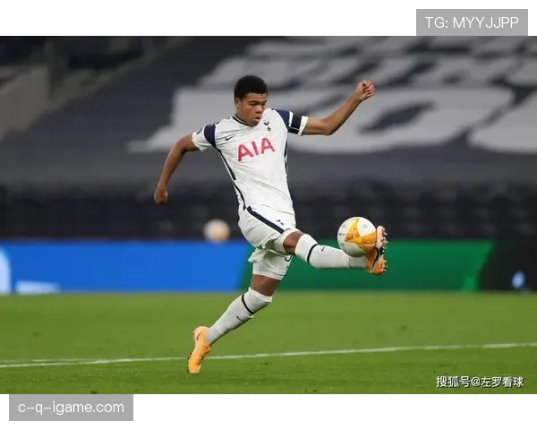 英超新星乔·沃勒尔状态回暖，助球队斩获关键胜利