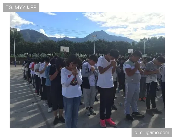 瓦伦西亚俱乐部重塑阵容,新赛季辉煌征程蓄势待发 瓦伦西亚俱乐部重塑阵容,新赛季辉煌征程蓄势待发