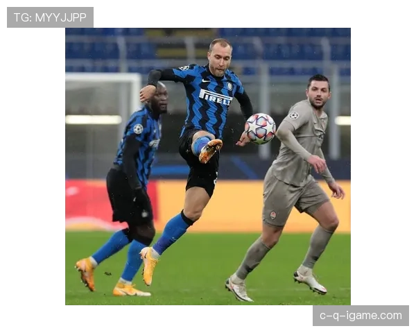 塔瓦雷斯战术体系焕发球队新生，创新策略成效显著引关注