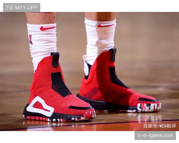 扎克拉文这日常生活竟然和赛场判若两人，完全一个打工人的节奏！